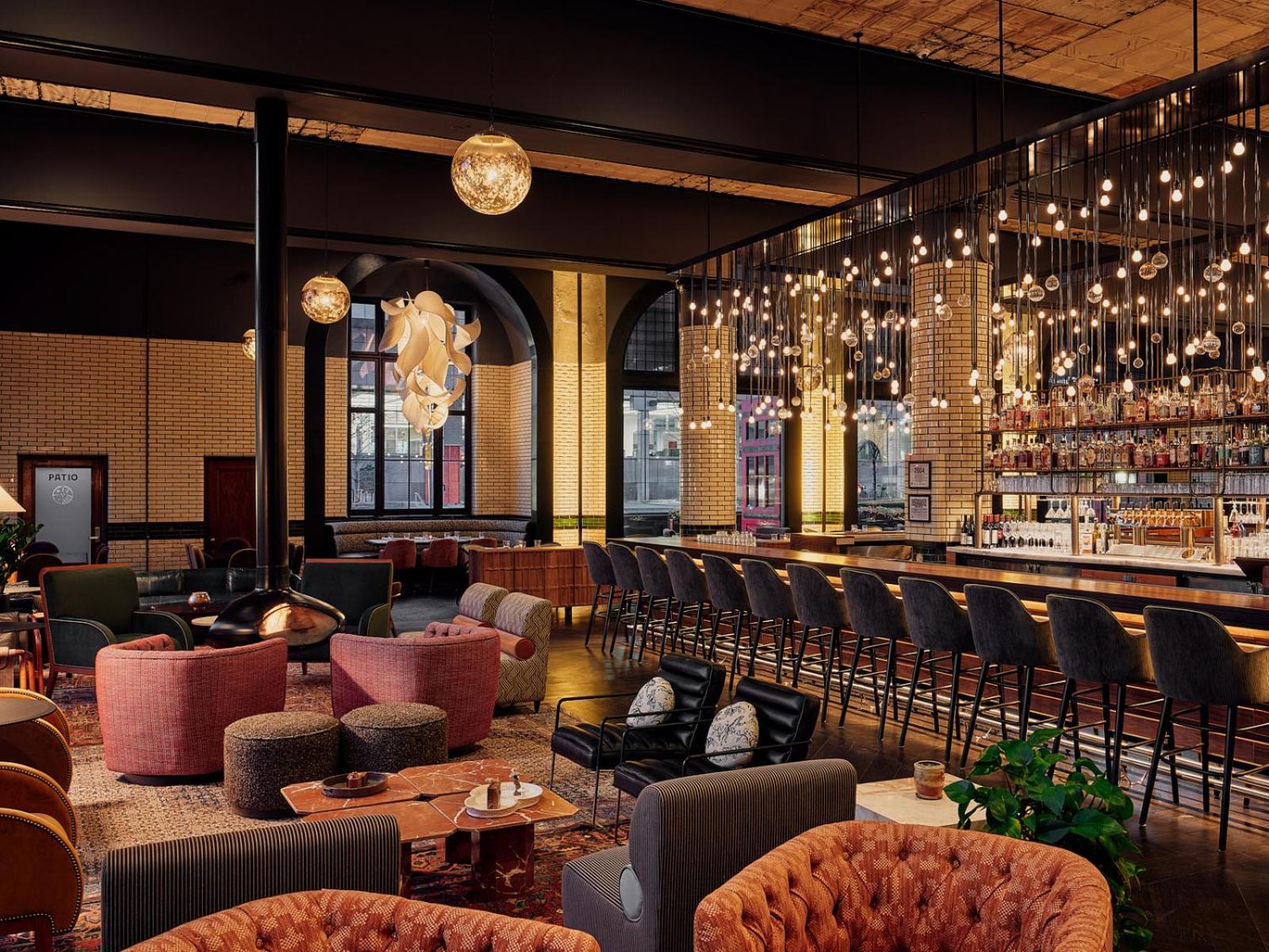 Detroit Foundation Hotel Bagian luar foto