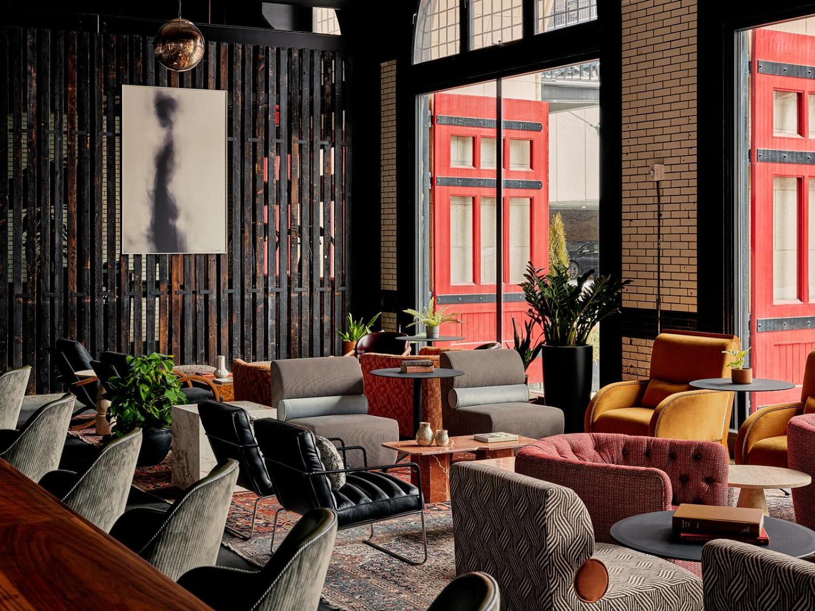 Detroit Foundation Hotel Bagian luar foto