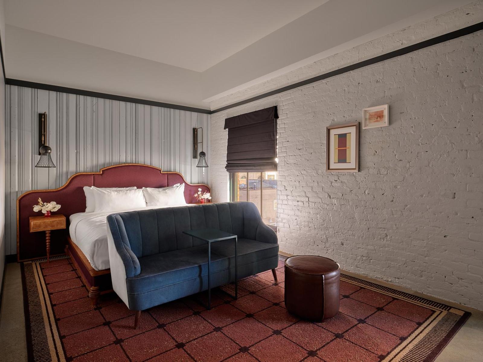 Detroit Foundation Hotel Bagian luar foto