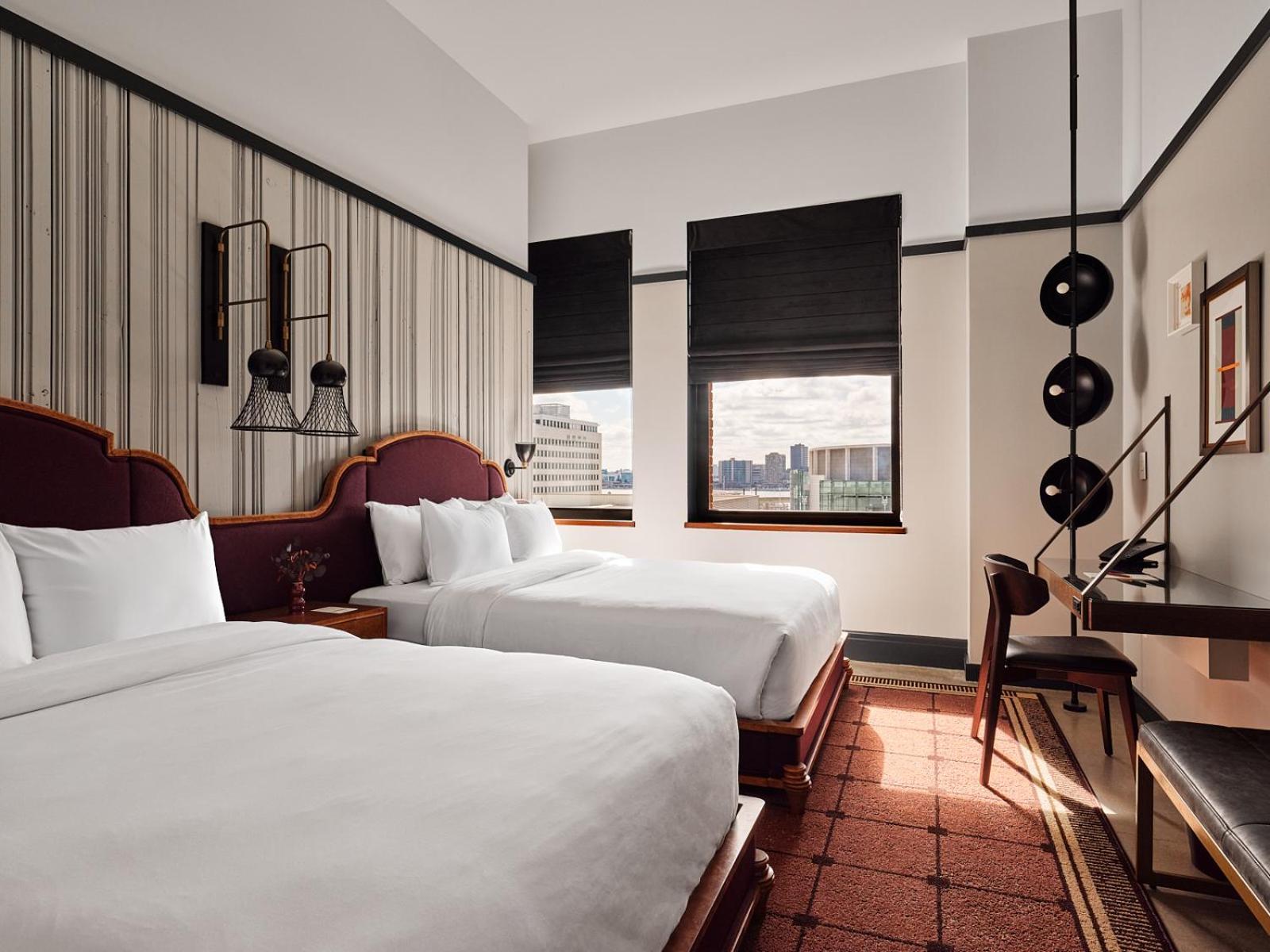 Detroit Foundation Hotel Bagian luar foto